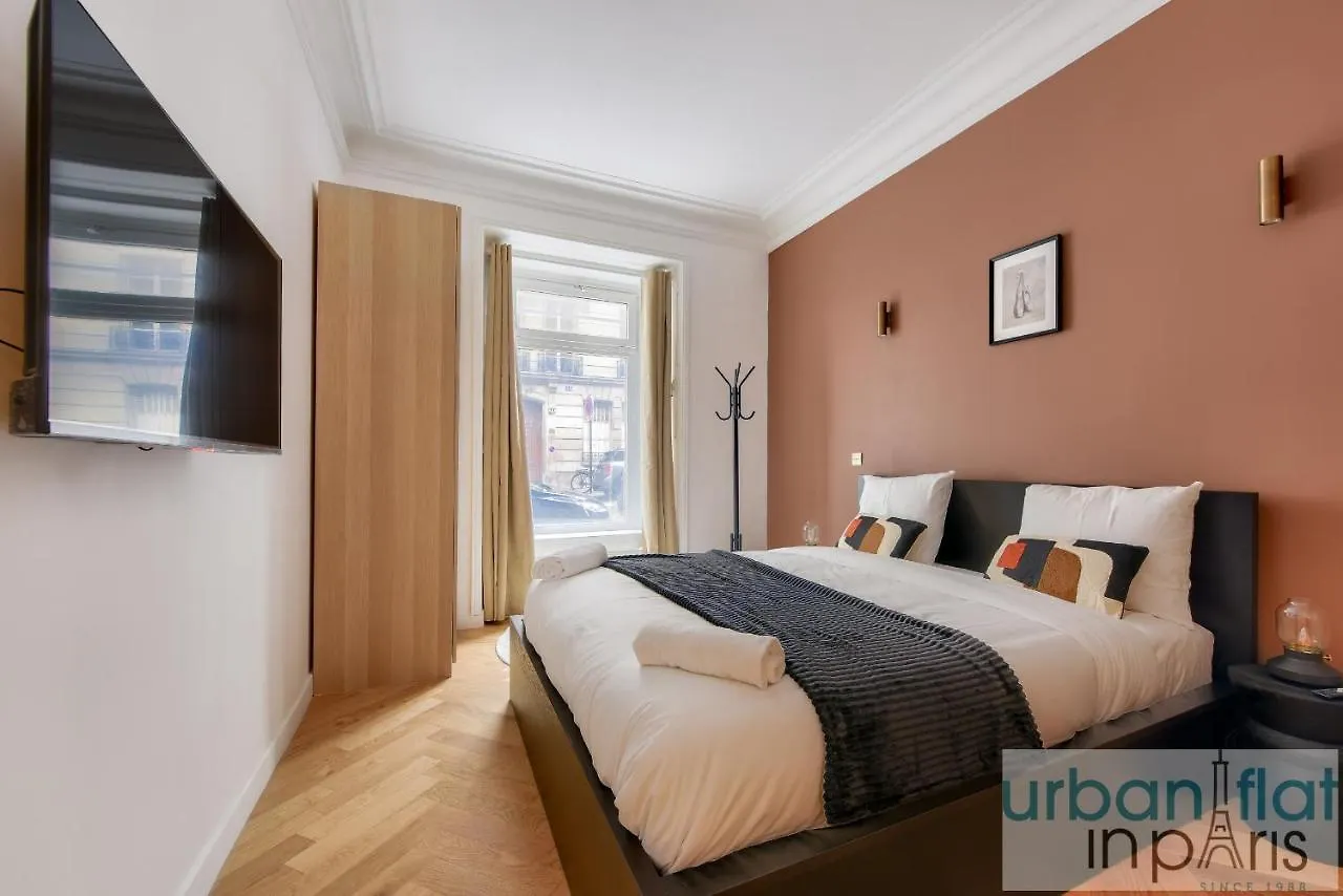 Urban Flat 171 - Sublime 3Bdr Flat - Triangle D Or Apartment Paris France